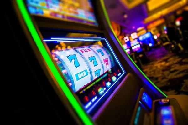 Treasures of Aztec slot reels showing Aztec symbols, paylines, and bet controls on sboslot99
